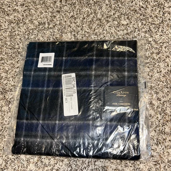 Club Room Navy and Black Cashmere Scarf - Picture 6 of 6